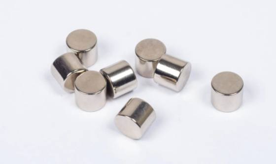 Nam châm hình trụ Neodymium tùy chỉnh Lớp phủ Ni-Cu-Ni được phê duyệt ISO14001