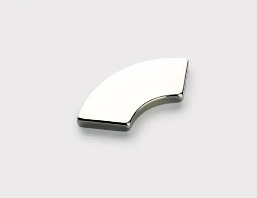 Nam châm Neodymium cong vĩnh viễn Ngói nam châm hình vòng cung Ndfeb cho công nghiệp