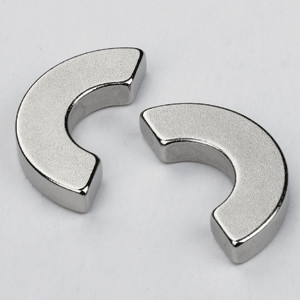 Nam châm Neodymium cong vĩnh viễn Ngói nam châm hình vòng cung Ndfeb cho công nghiệp