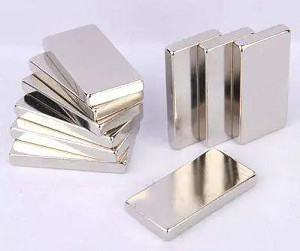 Nam châm vĩnh cửu Nam châm thanh Neodymium Lớp phủ N35 N38 Ni Cu Ni mạnh mẽ