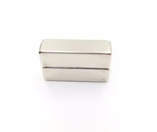 N45 Nam châm NdFeB thiêu kết Hình dạng tùy chỉnh Nam châm Neodymium vĩnh viễn