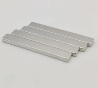 Nam châm NdFeb đất hiếm tùy chỉnh Nam châm Neodymium N52 siêu mạnh vĩnh viễn