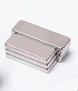 Khối phủ Zn Nam châm NdFeB Nam châm Neodymium thiêu kết mạnh mẽ