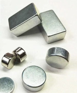 Nam châm NdFeB khối N35-N52 tùy chỉnh với Hcj 12-30 KOe